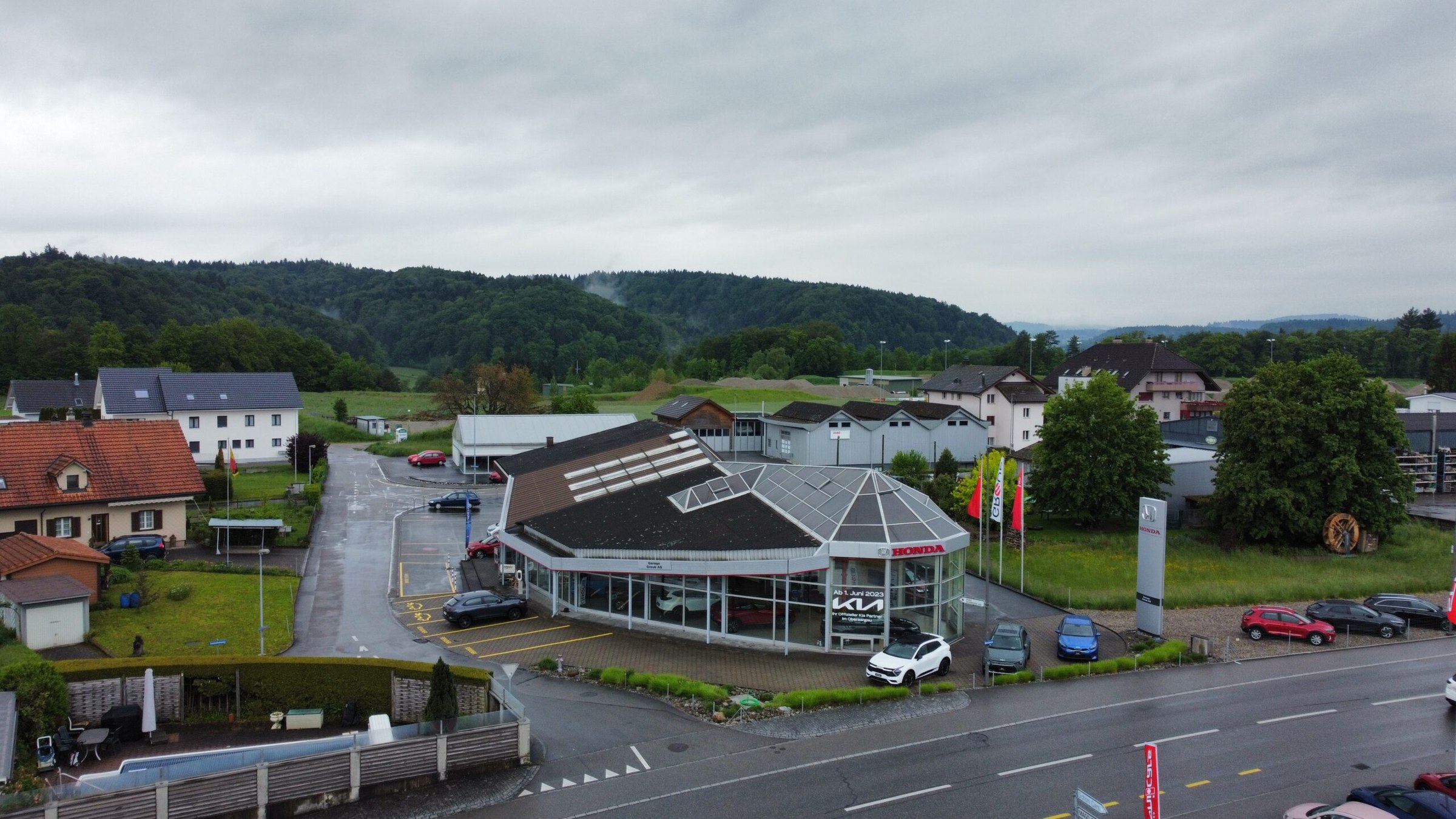 Modernisierung und Erweiterung Autogarage