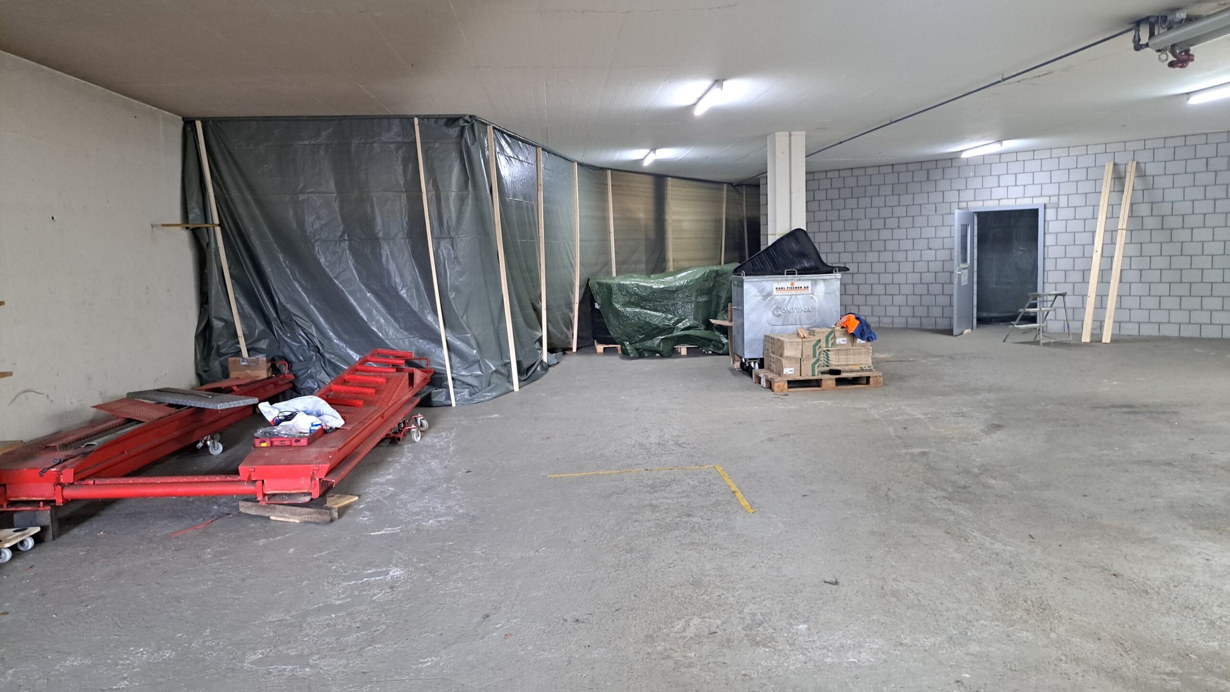 Modernisierung und Erweiterung Autogarage