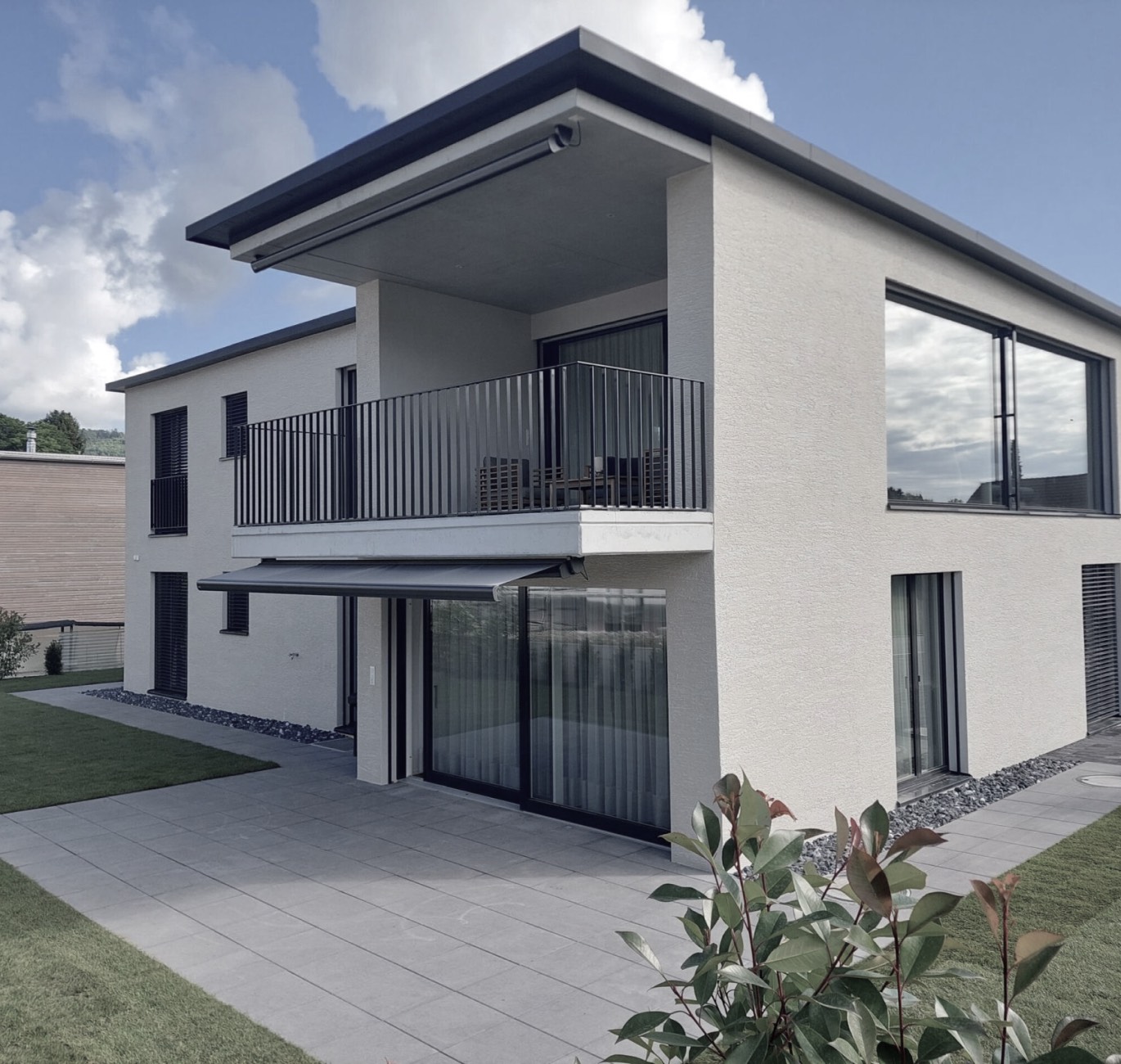Modernes Wohnhaus von Bhend Architektur