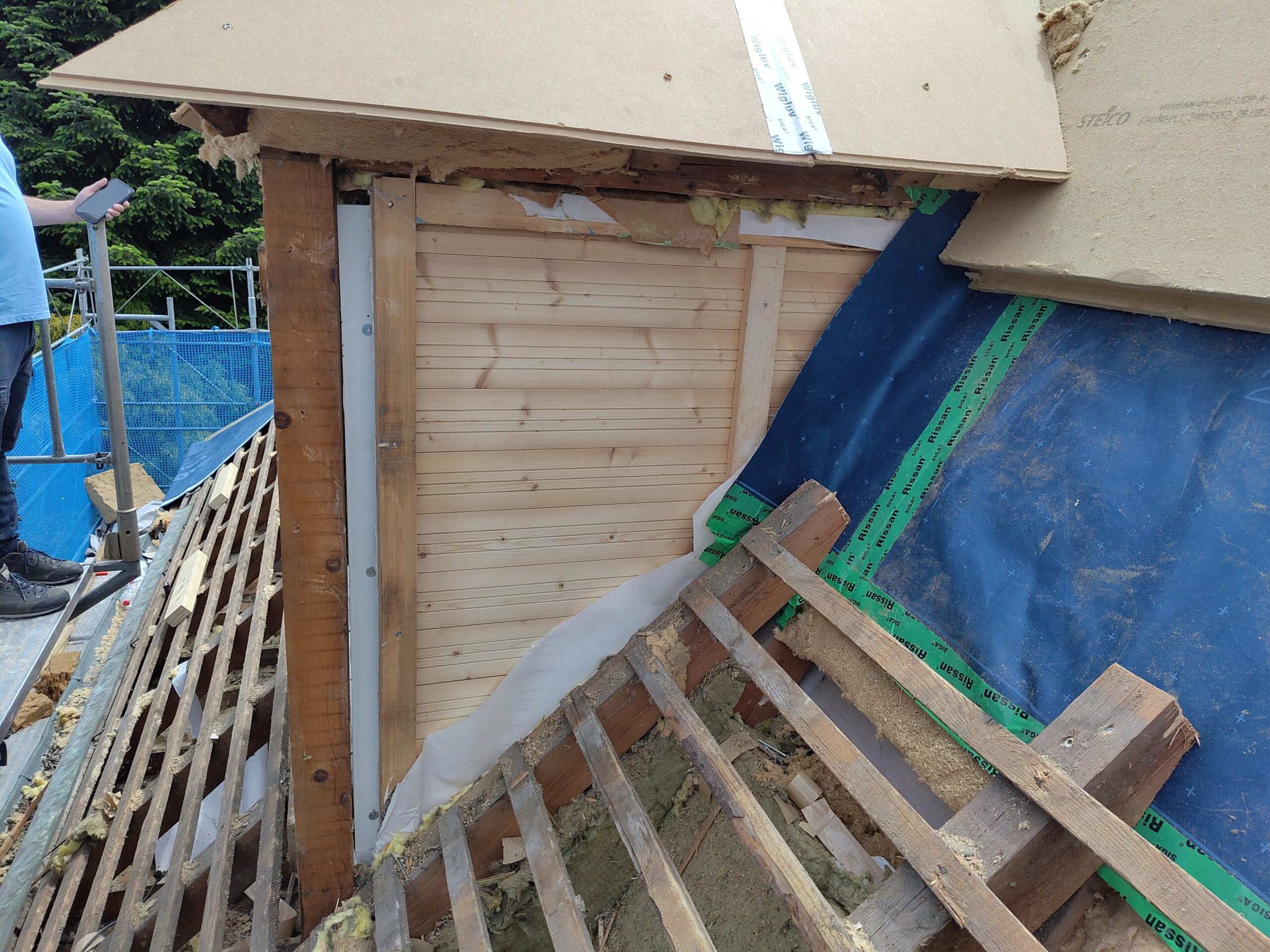 Sanierung Gebäudehülle an Stahlbauhalle