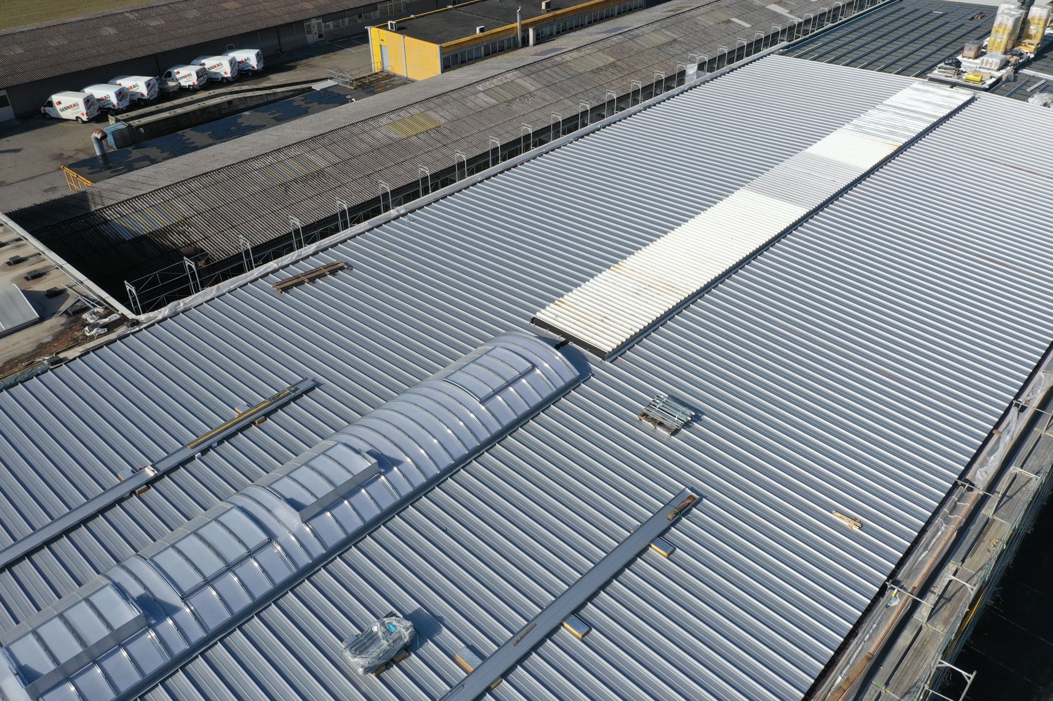 Sanierung Gebäudehülle an Stahlbauhalle